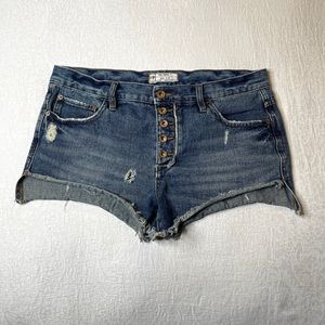 Free People Women’s Distressed Shorts Size W 29